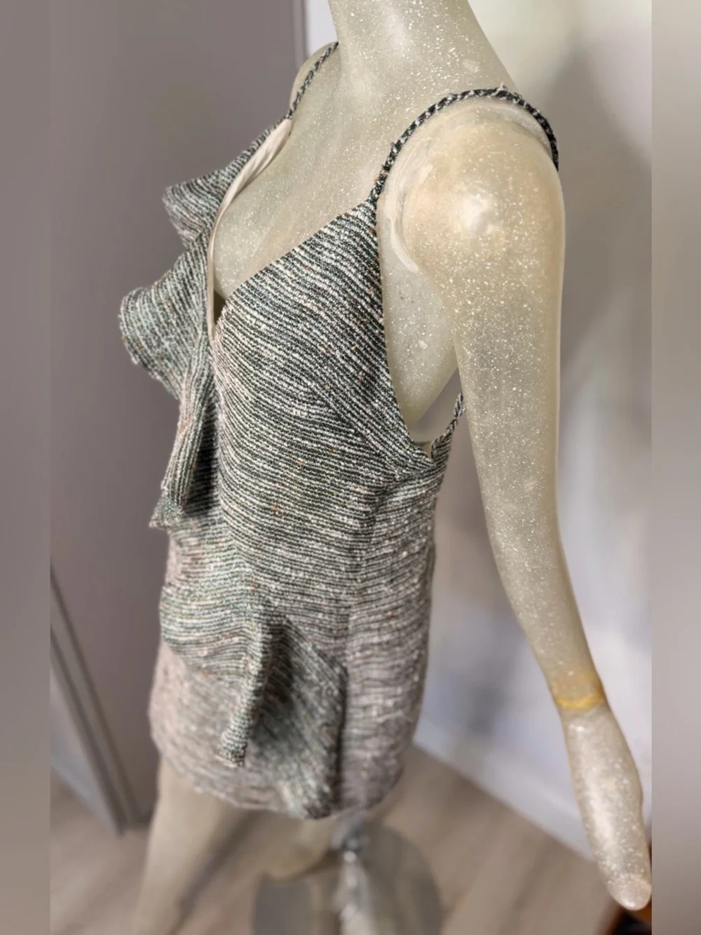 Lovers+Friends Ella Metallic Green Ruffle V-Neck Mini Dress. Size Large - Picture 5 of 11